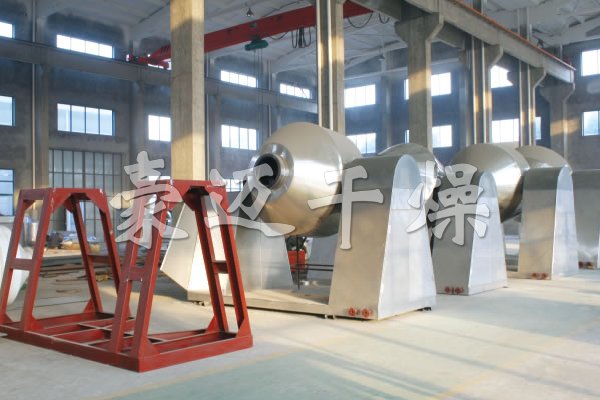 SZG系列双锥回转真空干燥机